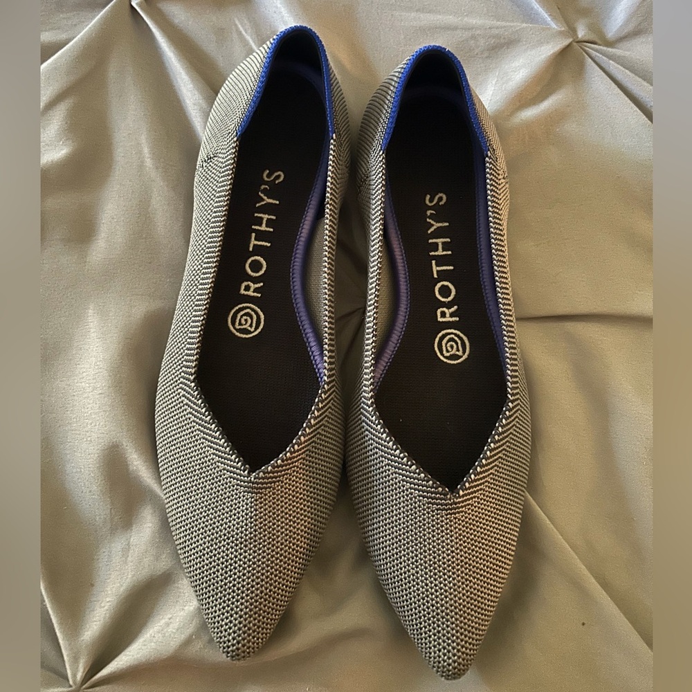 Rothy's Navy & White Knit Pointed Ballet Flats with Navy Trim